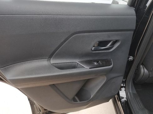 New 2026 Nissan Kicks S FWD image 8
