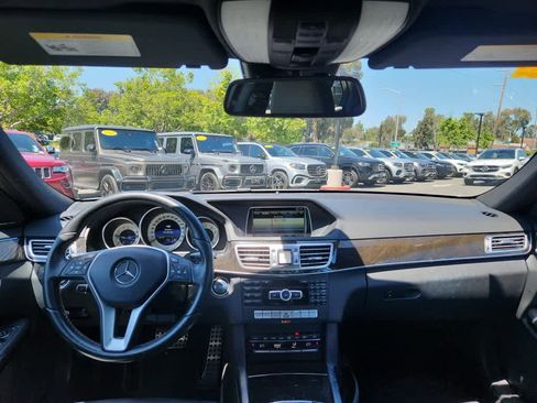 Used 2014 Mercedes-Benz E 350 Sedan image 7