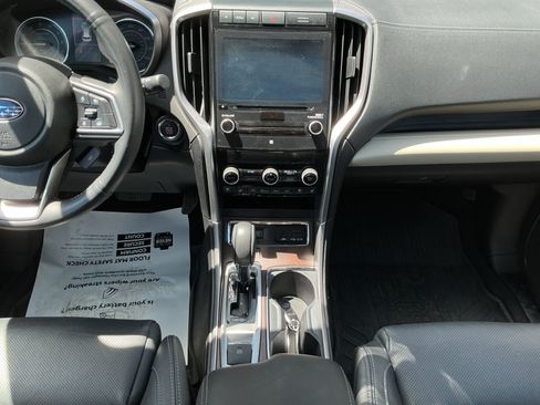 Used 2022 Subaru Ascent Touring AWD/4WD image 11
