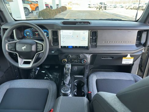 New 2025 Ford Bronco 2-Door image 11