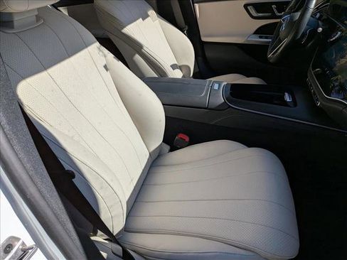 Certified 2025 Mercedes-Benz E 450 4MATIC All-Terrain Wagon image 19