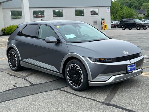 New 2024 Hyundai Ioniq 5 Limited image 7