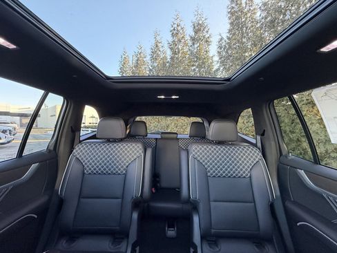 New 2026 GMC Acadia Denali w/ Super Cruise Package image 3