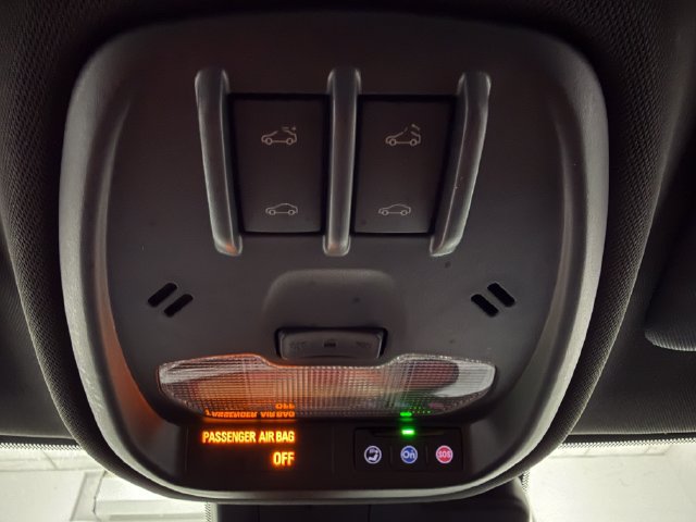 Used 2026 Chevrolet Trax RS w/ Sunroof Package FWD image 23