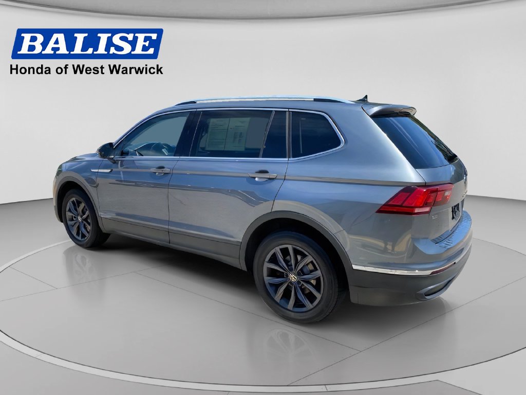 Used 2023 Volkswagen Tiguan SE w/ Panoramic Sunroof Package AWD/4WD image 5