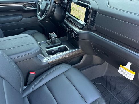 New 2026 Chevrolet Silverado 1500 RST w/ Convenience Package II AWD/4WD image 15