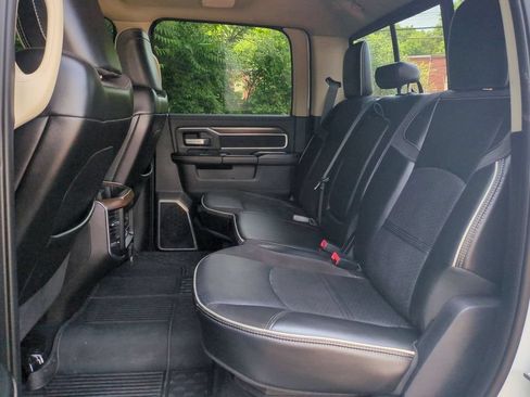 Used 2022 RAM 2500 Laramie AWD/4WD image 23