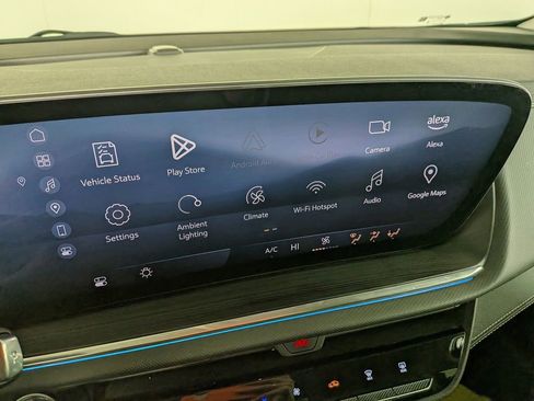 Certified 2025 Buick Envision Preferred image 27