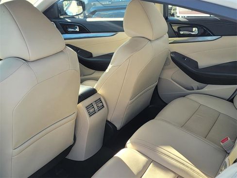 Certified 2023 Nissan Maxima SV w/ Floor Mat Group image 12