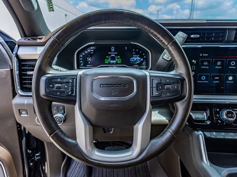 Used 2024 GMC Sierra 3500 Denali w/ Denali Reserve Package AWD/4WD image 19