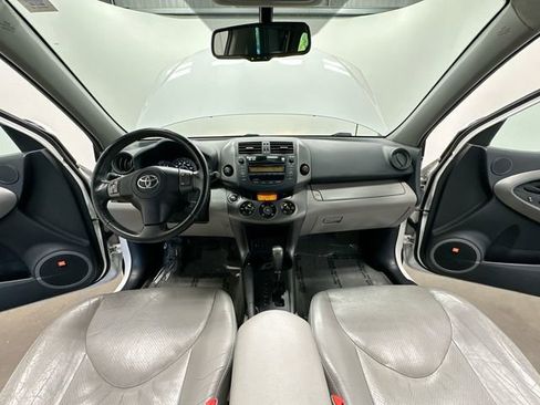 Used 2010 Toyota RAV4 Limited AWD/4WD image 19