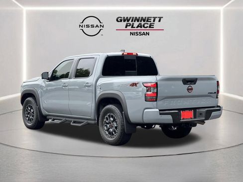 Certified 2024 Nissan Frontier PRO-4X w/ Pro Premium Package AWD/4WD image 22