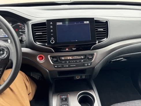 Used 2023 Honda Ridgeline Sport image 20