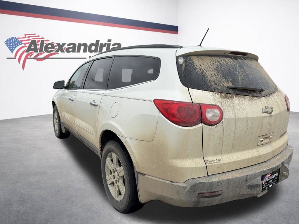 Used 2011 Chevrolet Traverse LT w/ Personal Connectivity Package FWD image 6