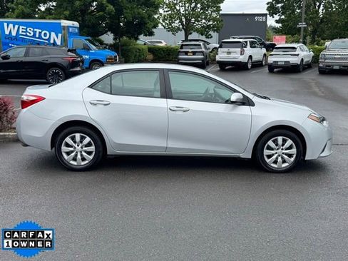Used 2014 Toyota Corolla LE FWD image 8