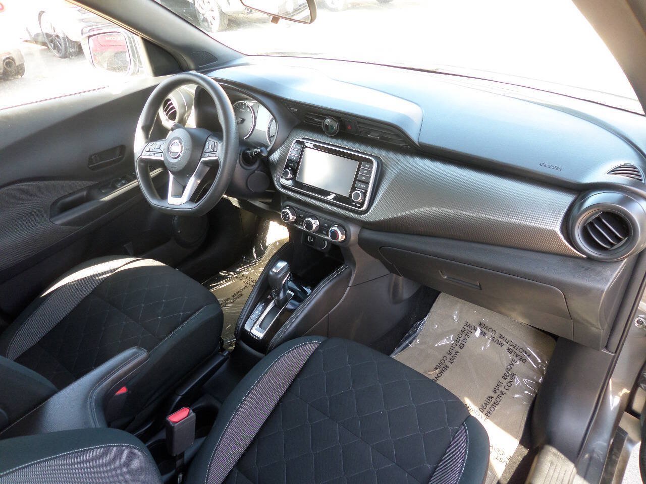 Used 2019 Nissan Kicks S w/ Exterior Electronics Package FWD image 12