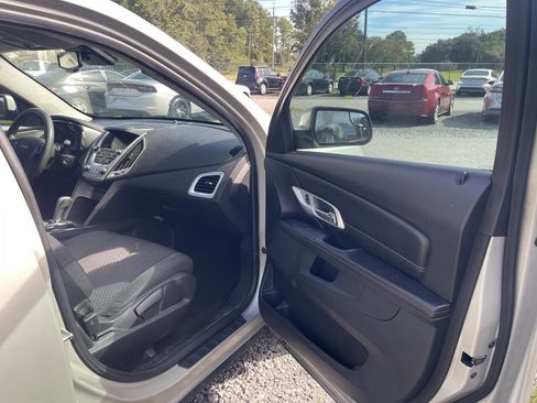 Used 2014 GMC Terrain SLE image 13