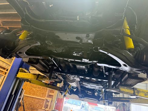 Used 2001 Toyota Land Cruiser image 87