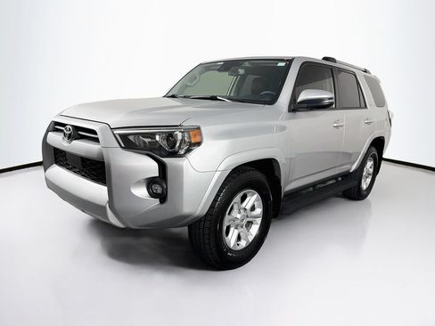 Used 2022 Toyota 4Runner SR5 Premium w/ Moonroof Package RWD image 3