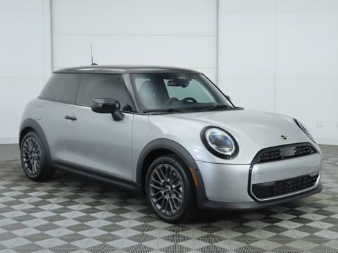 New 2026 MINI Cooper 2-Door Hardtop image 3