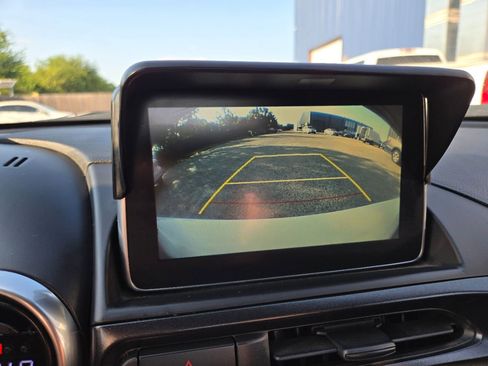 Used 2017 FIAT 124 Spider Abarth image 16