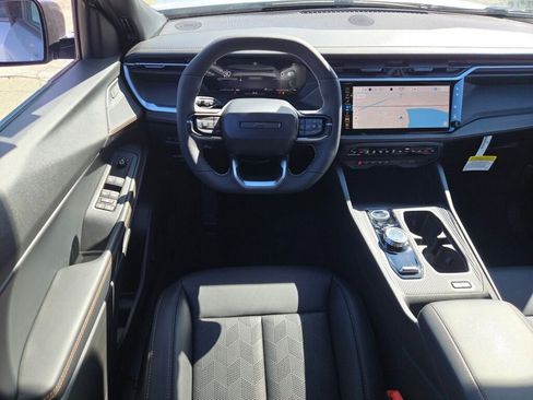 New 2026 Jeep Cherokee Overland w/ Advanced Pro Tech Group AWD/4WD image 17