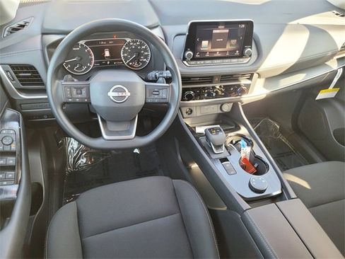 New 2026 Nissan Rogue S image 6