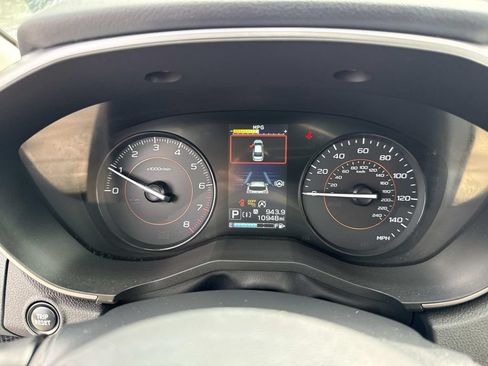 Used 2023 Subaru Crosstrek 2.0i Premium AWD/4WD image 40