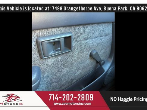 Used 2000 Toyota Tacoma Short Bed image 23