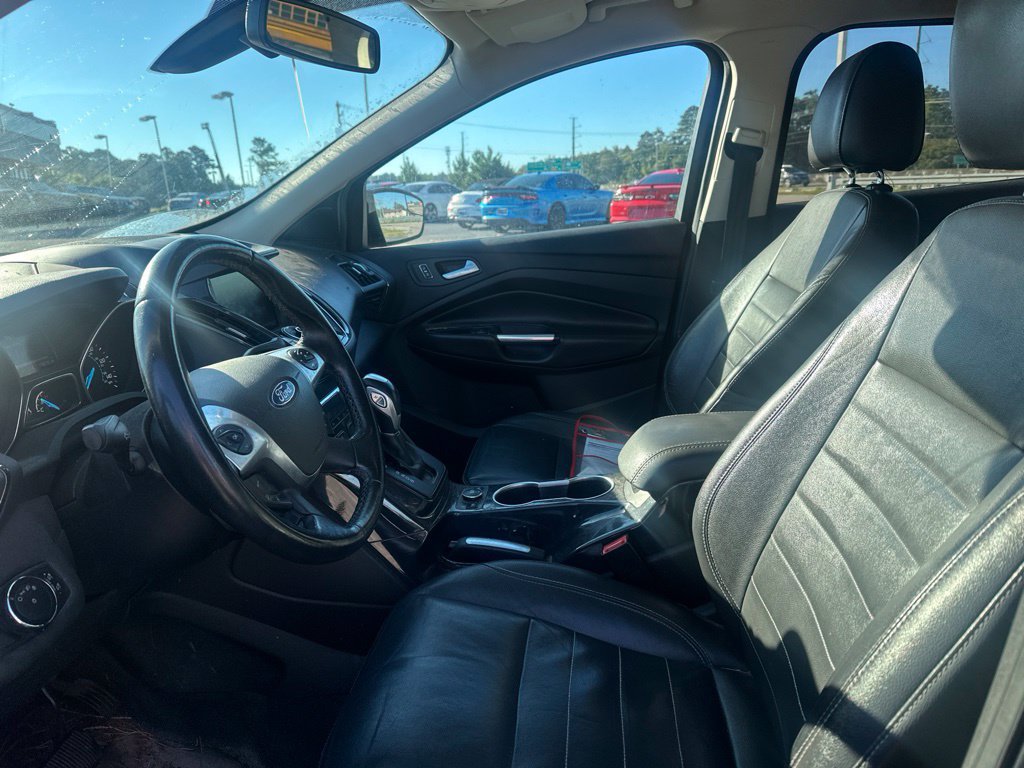 Used 2014 Ford Escape Titanium FWD image 12