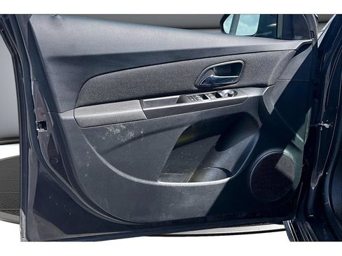 Used 2014 Chevrolet Cruze LTZ w/ RS Package FWD image 25