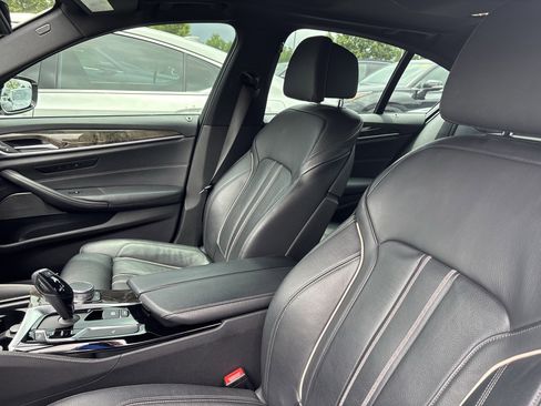 Used 2019 BMW 530i w/ M Sport Package RWD image 34