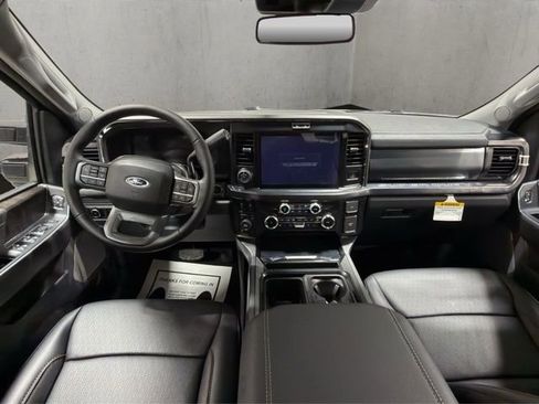 New 2026 Ford F250 Lariat w/ Lariat Premium Package AWD/4WD image 9