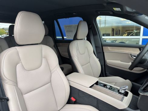 New 2026 Volvo XC90 T8 Ultra w/ Protection Package AWD/4WD image 26
