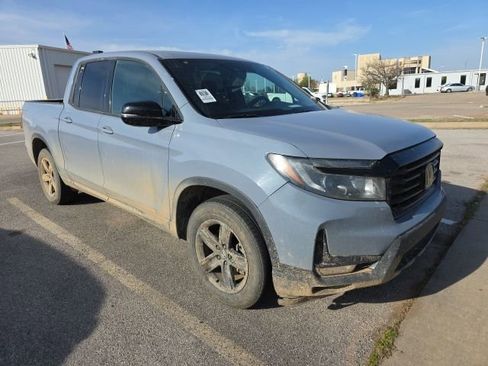 Used 2022 Honda Ridgeline Black Edition image 7