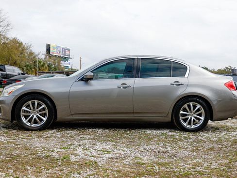 Used 2009 INFINITI G37 Journey w/ Premium Pkg image 3