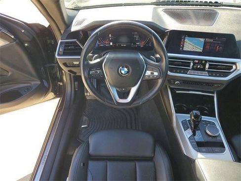 Used 2023 BMW 430i xDrive Convertible w/ Convenience Package image 29