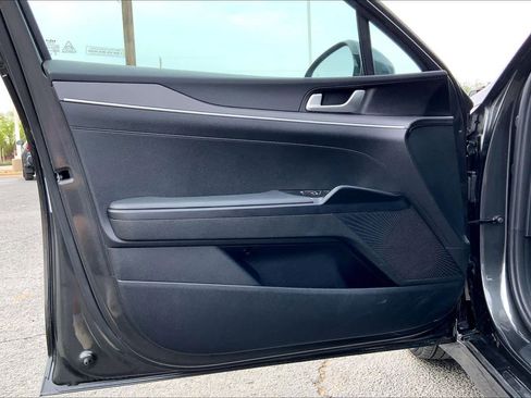 Used 2025 Kia K5 LXS image 22