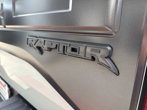 Used 2017 Ford F150 Raptor w/ Equipment Group 802A Luxury image 9