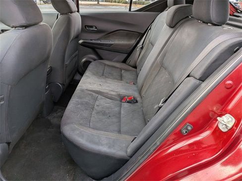 Used 2020 Nissan Kicks SV image 29