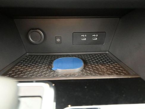 New 2026 Nissan Pathfinder SL w/ SL Premium Package image 4