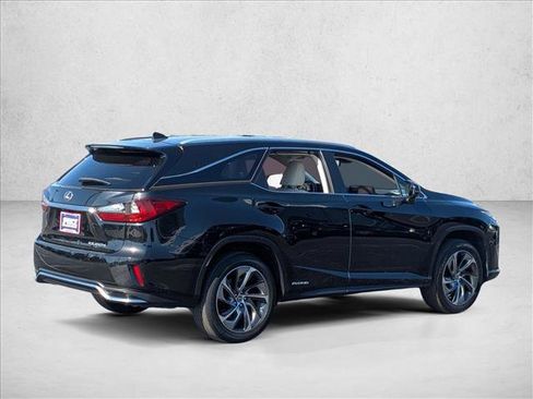 Used 2018 Lexus RX 450hL Luxury image 5