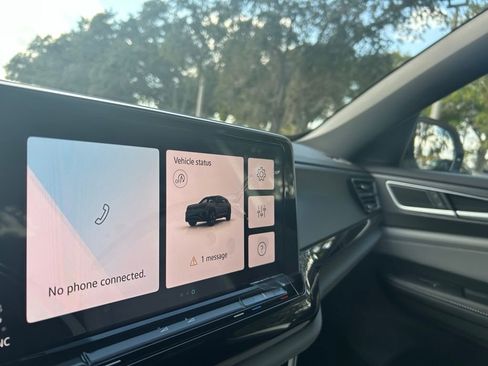 New 2026 Volkswagen Atlas Cross Sport SEL R-Line image 13