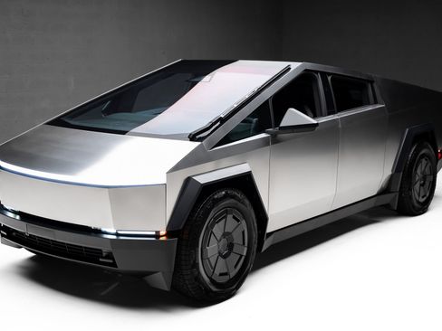 Used 2026 Tesla Cybertruck Cyberbeast AWD/4WD image 5
