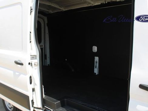 New 2026 Ford Transit 250 148 Medium Roof w/ Load Area Protection Package RWD image 8