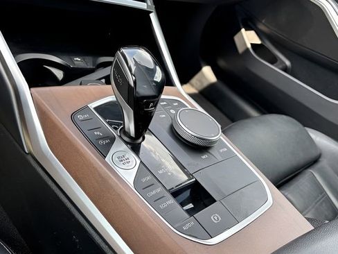 Used 2021 BMW 330i Sedan w/ Convenience Package image 17
