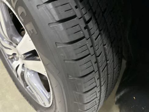 Used 2017 Honda Pilot EX image 29