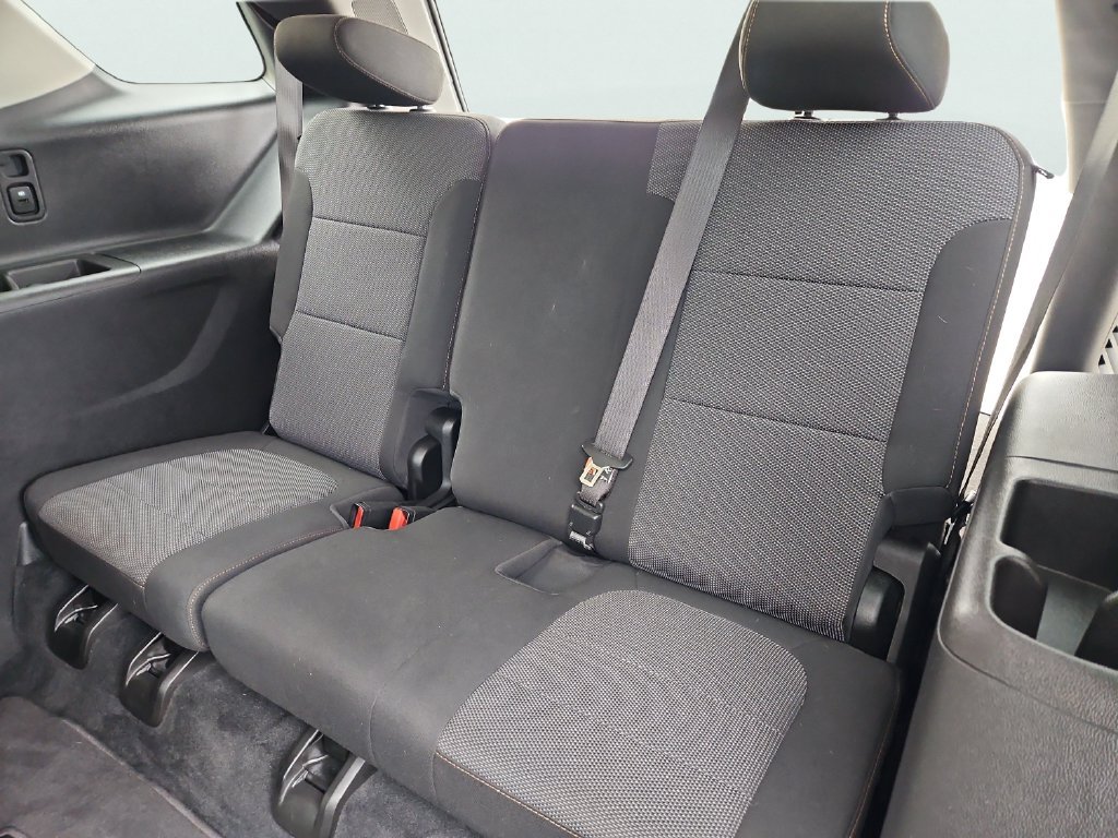 Used 2021 Chevrolet Traverse LT AWD/4WD image 34