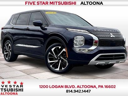 Used 2023 Mitsubishi Outlander SE