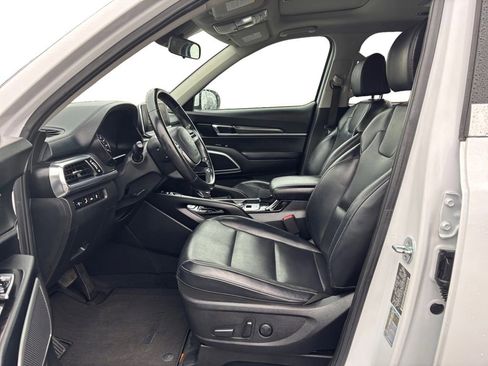 Used 2022 Kia Telluride S image 14